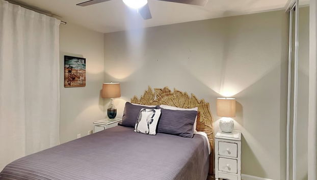 Grand Caribbean by Silver Sands Vacation Rentals - Foto 2, Habitación