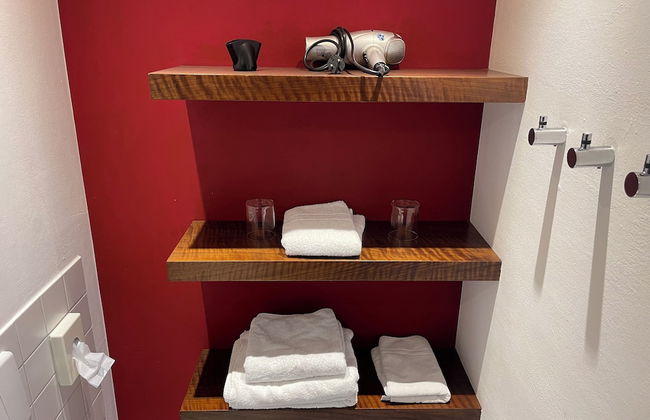 WHLIVING - Apartments & Studios - Photo 10