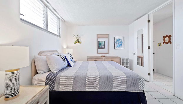 Kolu Honu Stunning Beachfront Condo for 2! - Foto 5, Habitación