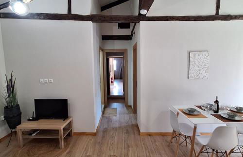 DJoumas Villa - Photo 15