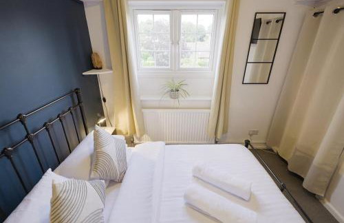 Quirky & cosy 1 or 2 bedroom house in peaceful village - Photo 20