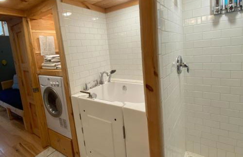 True Tiny Home & Community - 6 Mins To Downtown - Foto 19