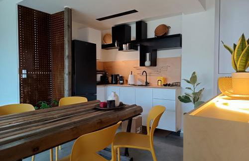 "Naias"seaside residence in the port of Piraeus-entire holiday home - Foto 12