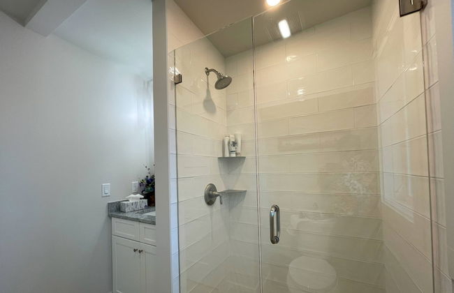 Lady of The Lake - Photo 24