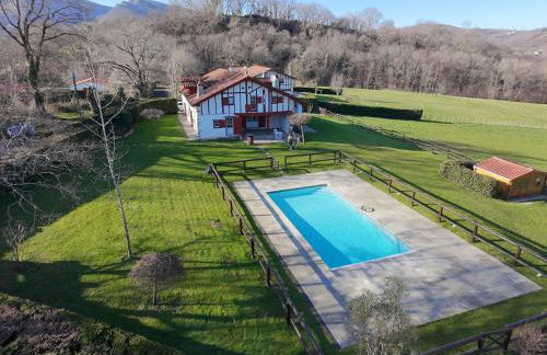 Maison de caractère au calme et vues magnifiques - Foto 1