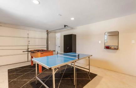 Birchwood by Avantstay Game Room + Lake Access - Foto 44