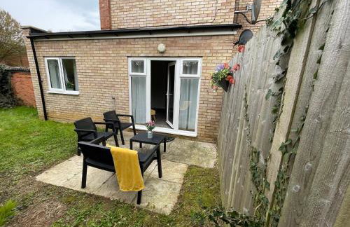 One Bed Apartment Stevenage - Foto 18