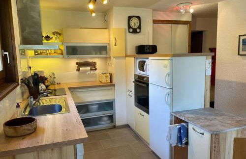 Charming Bright Spacious Village Walk to lift Hike - Foto 25