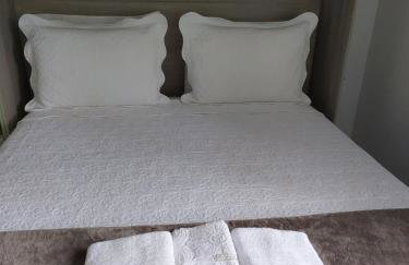 Flat Riocentro- Ótima localização- Bares e praias - Foto 3