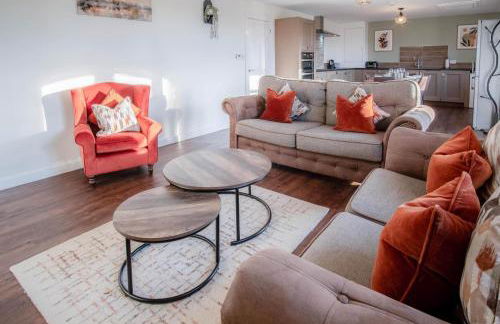 The Beacon - 3 Bedroom Cottage - Ludchurch - Narberth - Photo 12