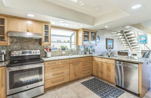 Massive 5 bedroom overlooking the water-STR14-0105 - Foto 28