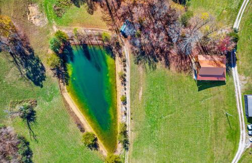 Private Lake Hot Tub Fire Pit 5 Min to Hollerwood - Foto 47