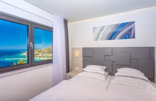 Villa Belvedere with heated pool, billiards, Media room, sea views,10 pax - Foto 26