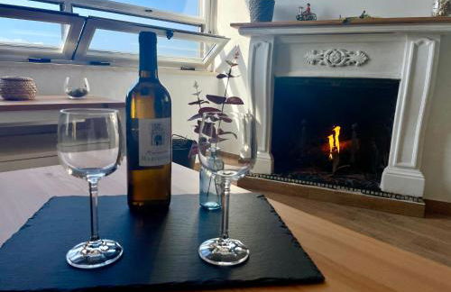 GATU Casa Muse junto a la playa, vista al mar, aire acc, terraza, wifi y chimenea " Preferente mayores de 21 años y familias " - Foto 10