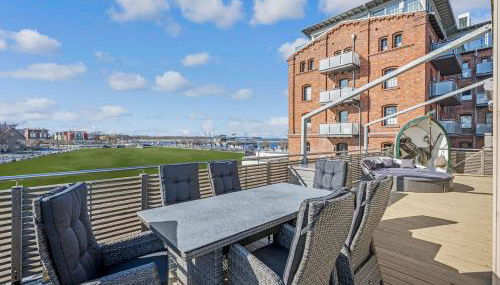 Admiral Stuuv - Photo 5