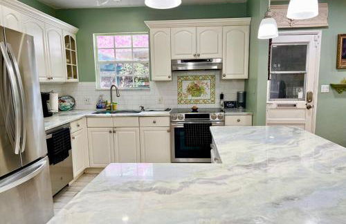 Tango Mango House with Private Hot Tub - Foto 50