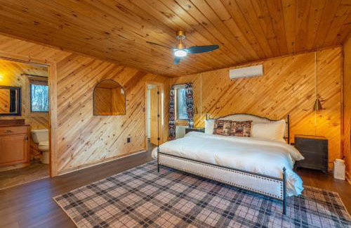 6 Br Cabin Hot Tub Fire Pit Min to Hatley Pointe - Foto 27