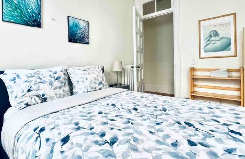 Peaceful Oasis on Munjoy Hill 2nd flr 3BR parking - Foto 32