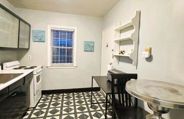 Peaceful Location Close to University & Hospitals - Foto 15