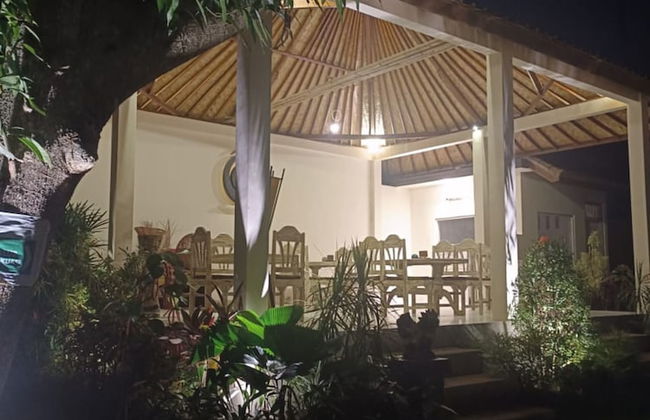 Utama Villas Beach Front Candidasa - Foto 32