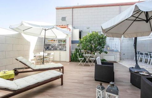 Nice Home In Punta Braccetto - Foto 12