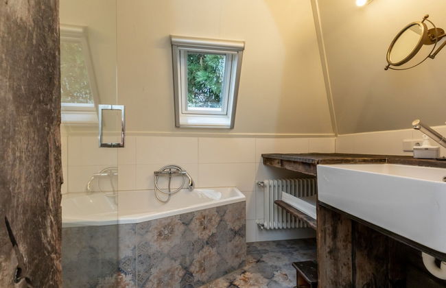 Cozy Apartment at the Foot of the Dunes - Photo 10