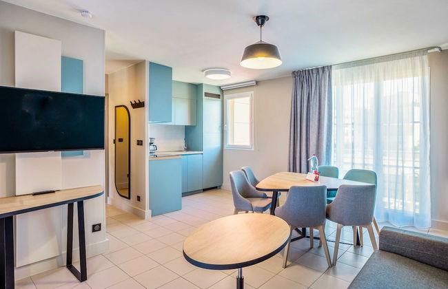 Appart'City Confort St Quentin en Yvelines - Bois d'Arcy - Foto 25