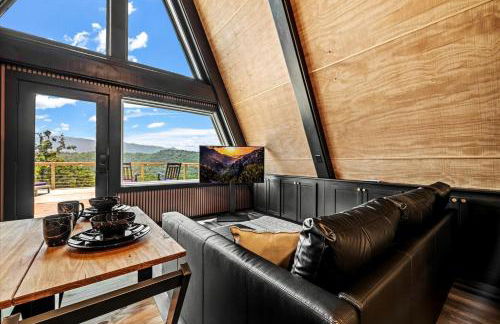 Modern A-Frame Cabin with Breathtaking Views of the Smoky Mountains, Perfect for Families or Groups - Foto 58