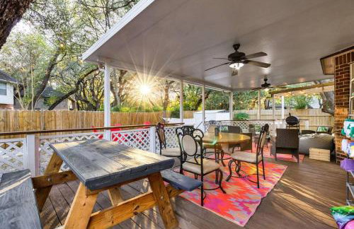 RARE FIND! Private Pool Hot Tub Spa Game Room Pool Heat Available Spring Special! - Foto 41