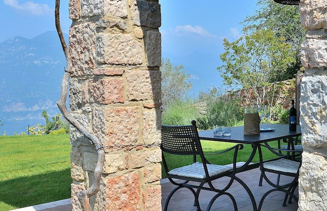 Villa il Cerro With Lake View - Photo 21