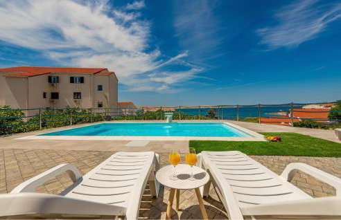 Amazing Apartment In Kustici, Novalja - Foto 2