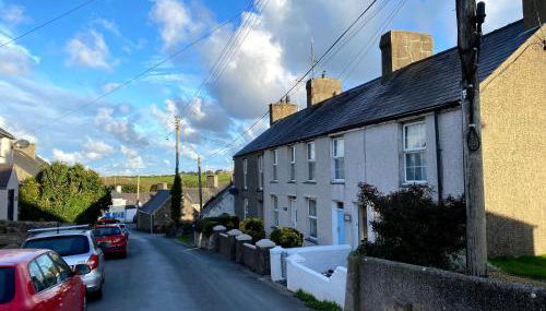 2 Bedroom Family Cottage Dog Friendly Edern North Wales - Foto 1