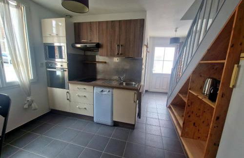 Proche Bordeaux centre : petite maison de ville +parking - Foto 4