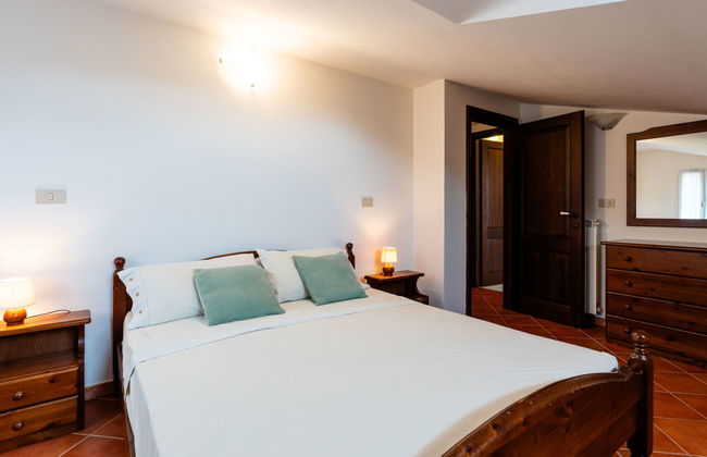 2 bedroom Apartment in Diano Castello with swimming pool and garden - Photo 13