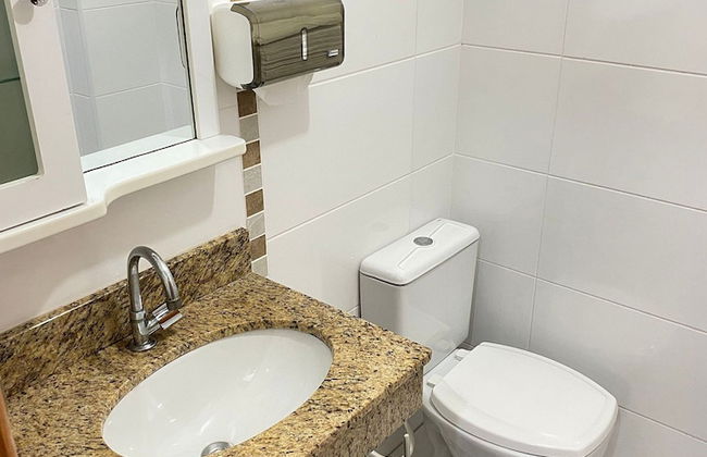 Pé na Areia Praia da Aviação - Foto 15