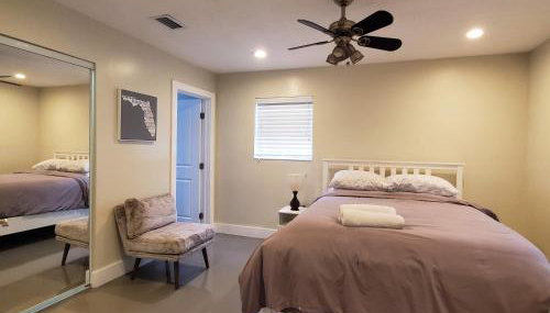 Lakefront Vacation Home - Sleeps 8 - Foto 3