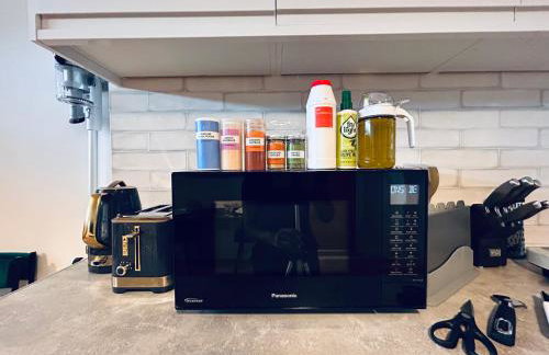 Private 2 Bed Guest House - Van Parking, M25 & A1 connections - Foto 3