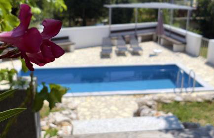 ARYVE® Boutique-Ferienvilla mit Meerblick, Pool und Design-Interieur in Bribir - Foto 42