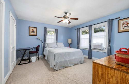 Historic 2 Bdr across from Lakeside Park - Foto 3