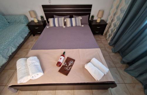 Afroditi's 2 - Photo 26