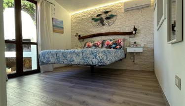 Oasi del Relax - Seaside Peaceful Panoramic Terrace in ITALY - new Sardinia apartment 50 mt beach&sea full comfort air conditioning-WiFi-Parking-Privacy - Foto 2