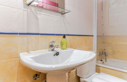 RentitSpain - Picena - Casa Picena Terraza y Senderismo en la Montaña - Photo 56