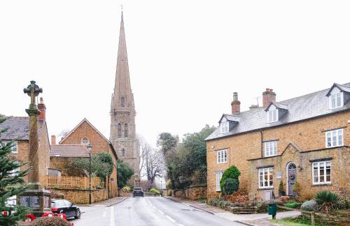 Family-Friendly Cotswolds Cottage with Log Burner, Garden, Sleeps 6 - Foto 14