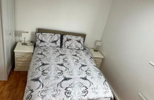 Luxury 4 Bed 3 bath 6 mins from City Renter - Foto 10