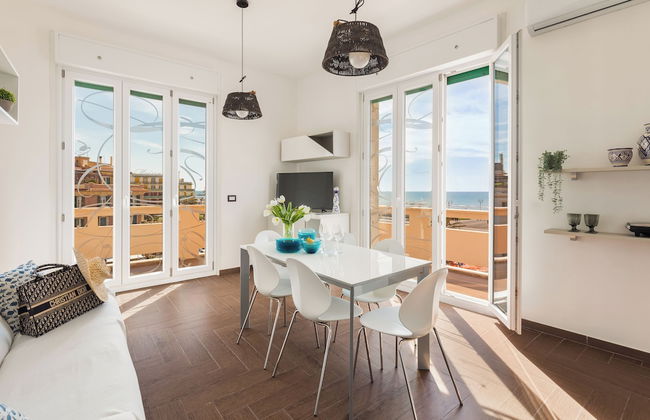 Beach Apartment - Photo 19