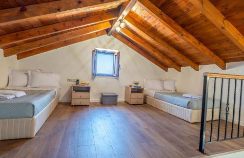 Historic Villa Kassiopi with Panoramic Sea view - Photo 27