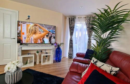 Modern Home near London ensuite room, 3 toilets - Foto 1