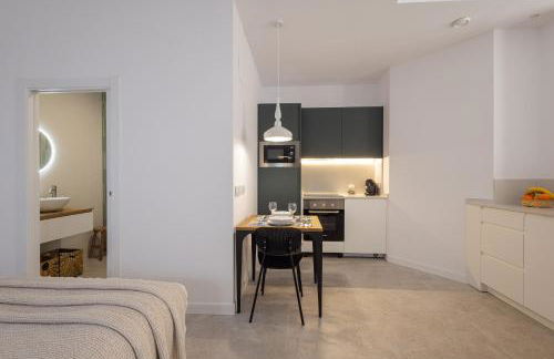 FLORIT FLATS - Quiet and Cozy Studios by the Joaquin Sorolla Station - Photo 31