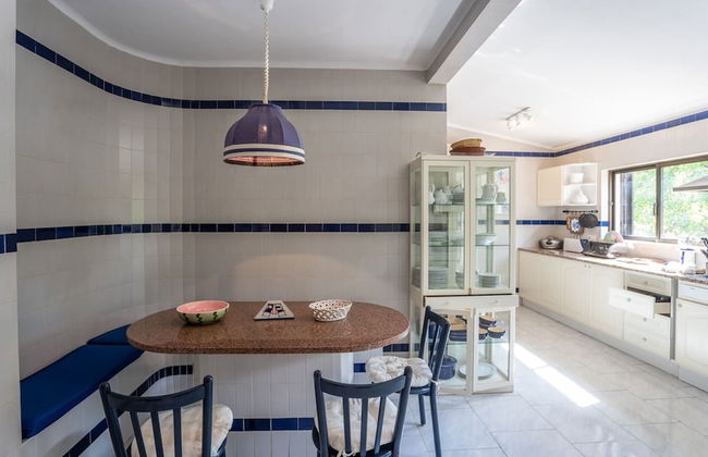 Joana Stunning Villa IS A 10 MIN Walk TO THE BEA - Foto 29