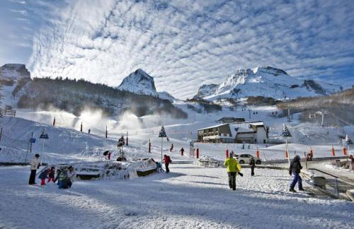 Charmant T2 avec Loggia vue montagne - Foto 31